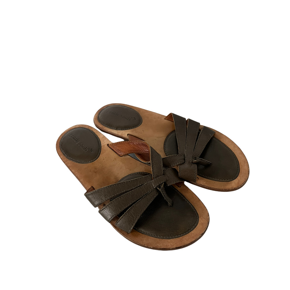 GENTLE SOULS Urban Nova Olive Green Flip Flop Sandals Leather Strap Womens Sz 7